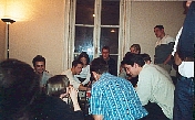 Autres gens dans le salon